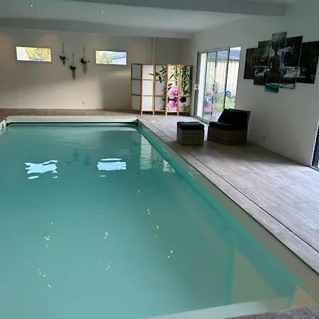 Maison Avec Piscine Interieure * Plessé