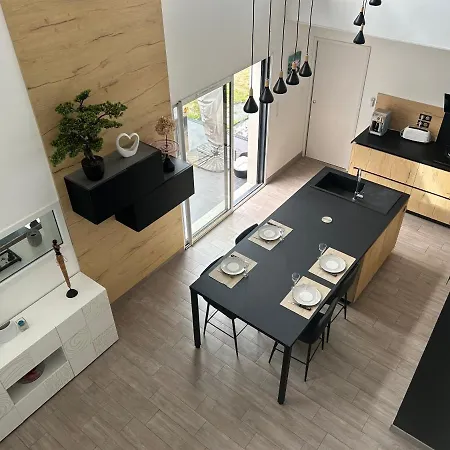 Casa de Férias Maison Avec Piscine Interieure
