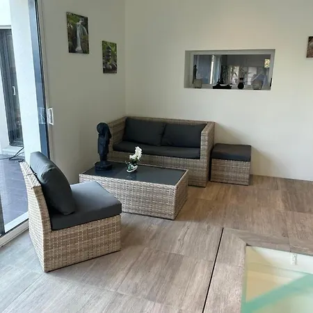 Casa de Férias Maison Avec Piscine Interieure *
