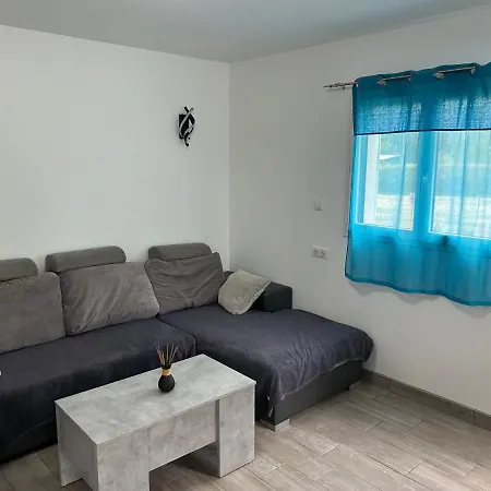 Casa de Férias Maison Avec Piscine Interieure Plessé